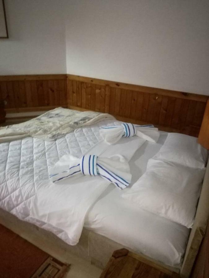 Hotel Golubacki Grad Golubac Esterno foto